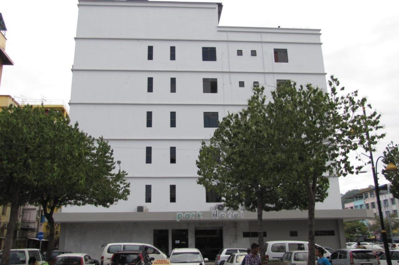 Park Hotel Kota Kinabalu Exterior photo